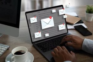 email author jurnal