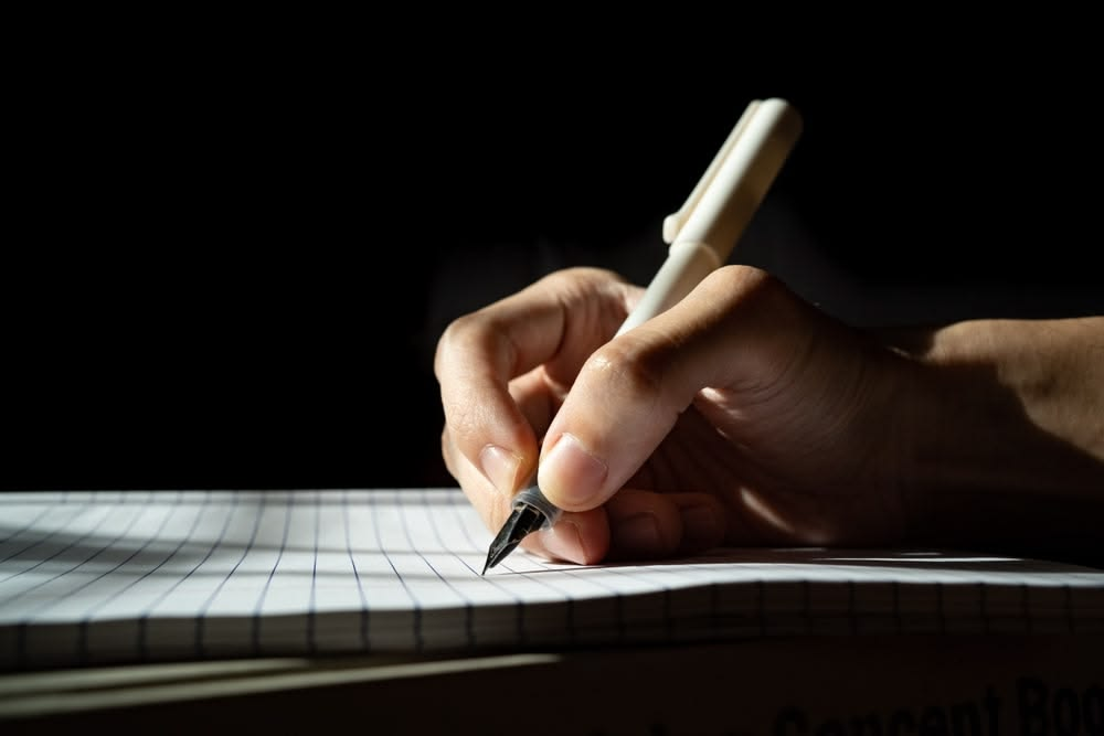 cara menulis afiliasi author jurnal